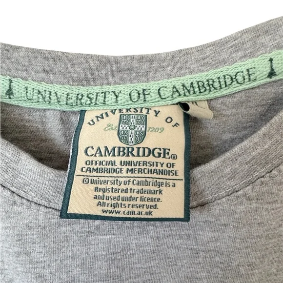 Cambridge University T-Shirt - Picture 3 of 5